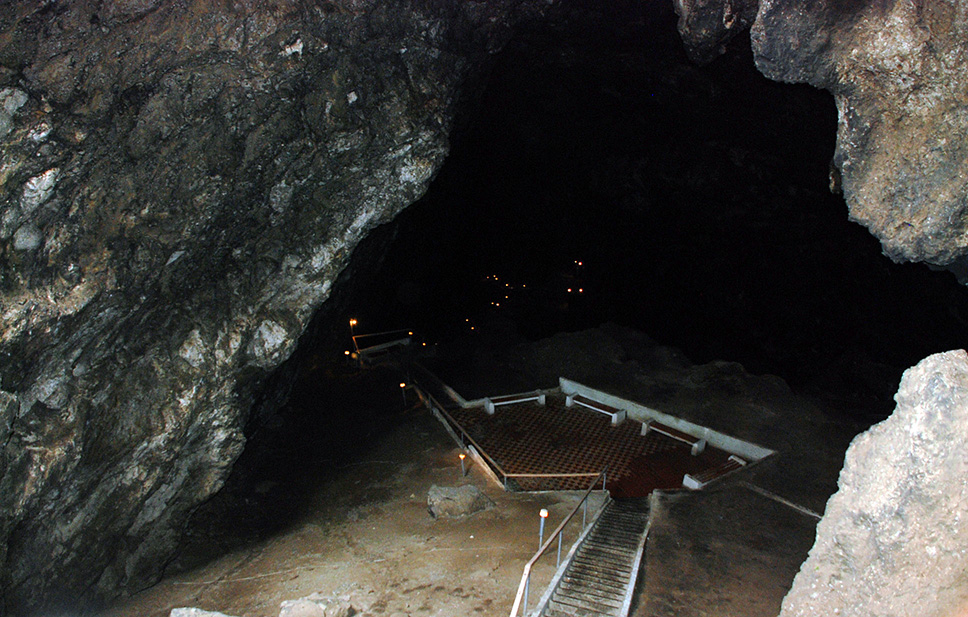 KovAta cave